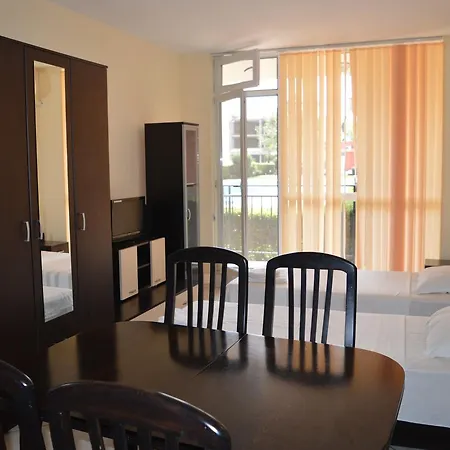 Lägenhetshotell Bratanov Sunset Beach 4 Slăntjev Brjag